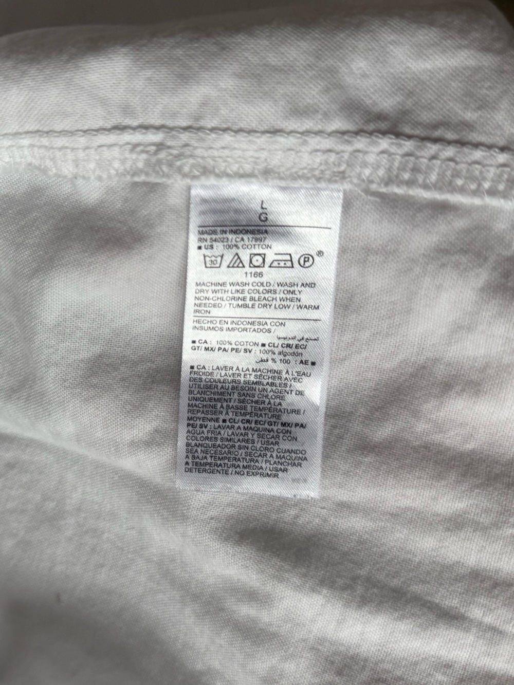 Old Navy White Classic Long Sleeve Button-Down Shirt - Size Large - Picture 6 of 6